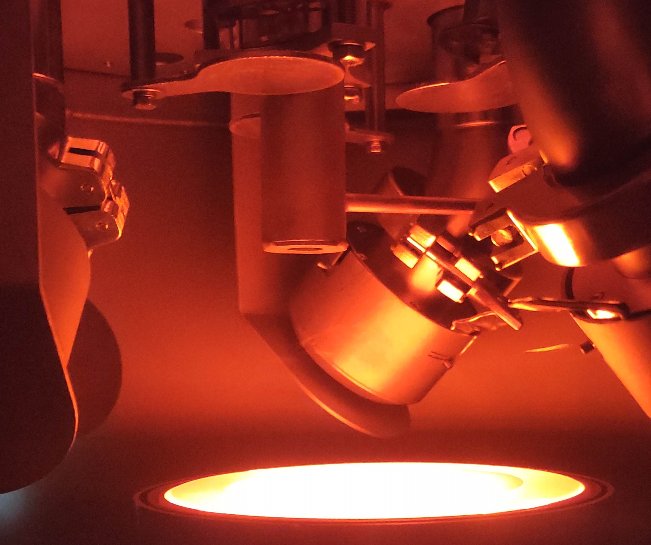 Machine de co-déposition de nanoparticules par pulvérisation cathodique magnetron